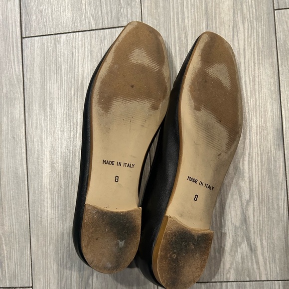 “Coach and Four” black leather flats, size 8 - Picture 4 of 6